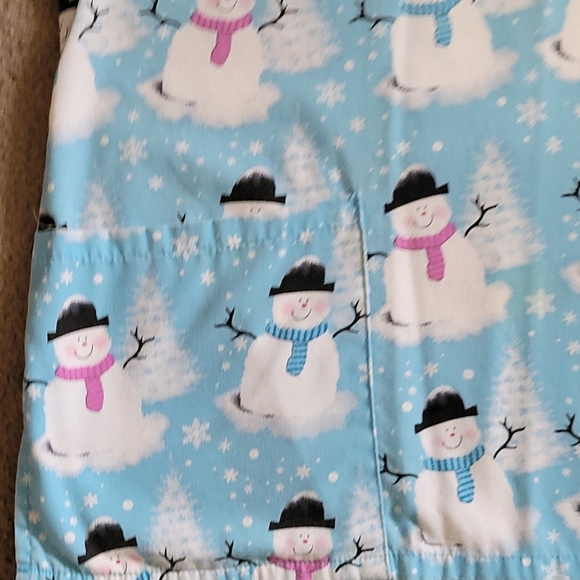 Scrub top - Picture 3 of 5